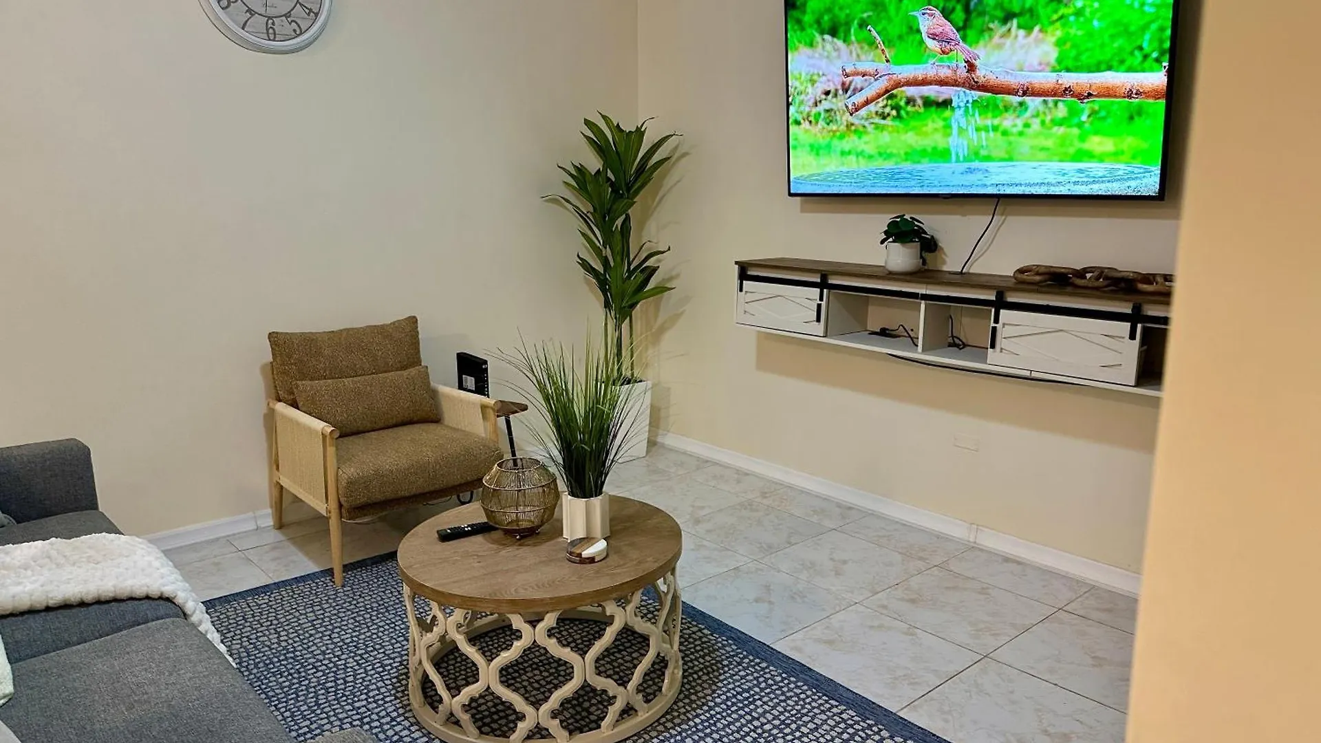 Island Paradise Too-Secure-Gated-Transportation Available Montego Bay Jamaica