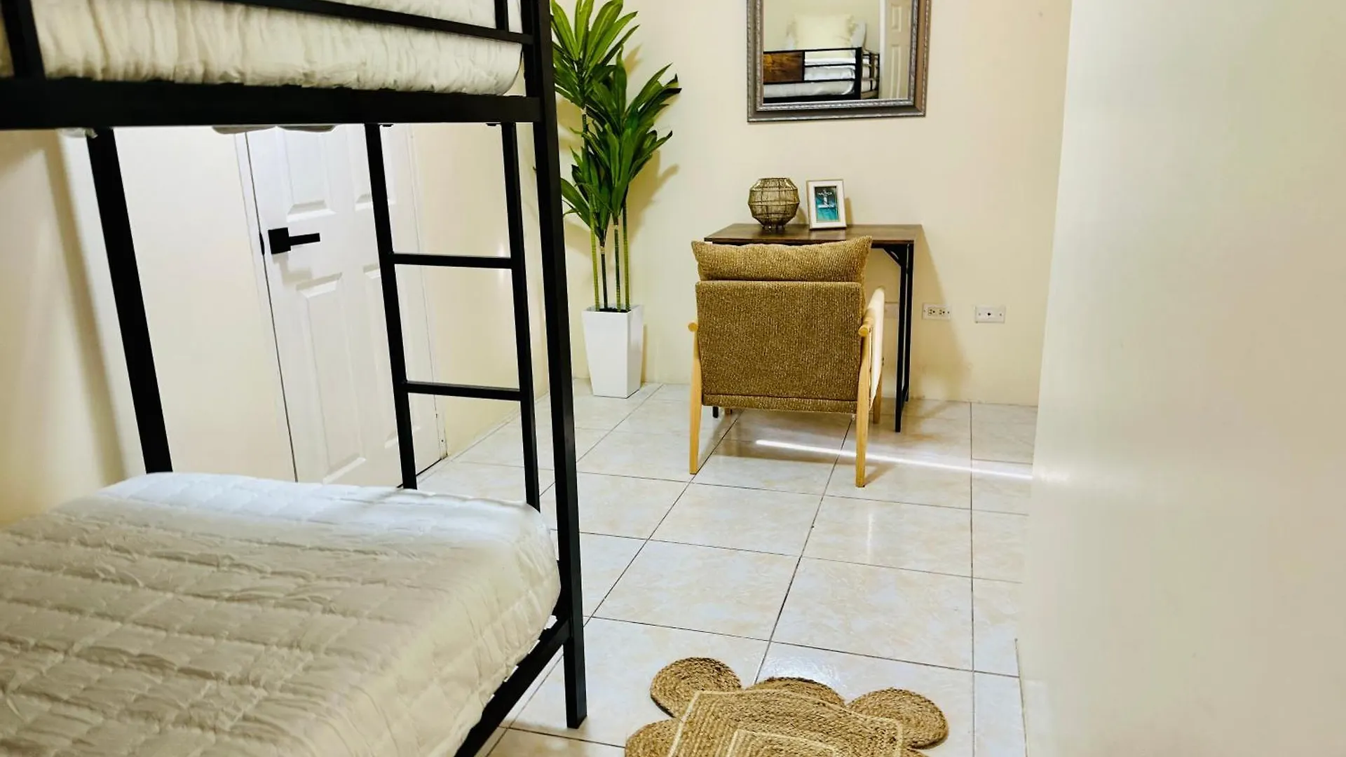 Apartamento Island Paradise Too-Secure-Gated-Transportation Available Montego Bay